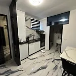 Appartamento Garsoniera Zona Stadion *