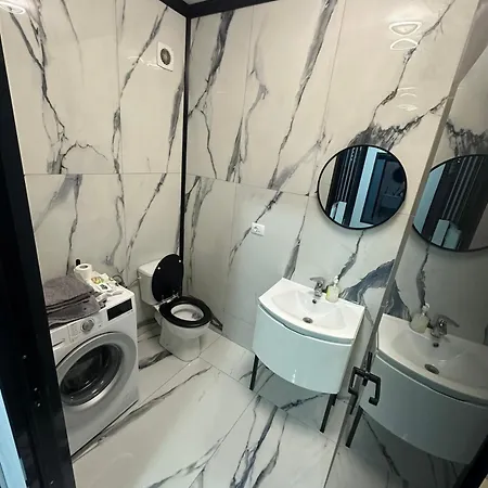 Garsoniera Zona Stadion Apartment