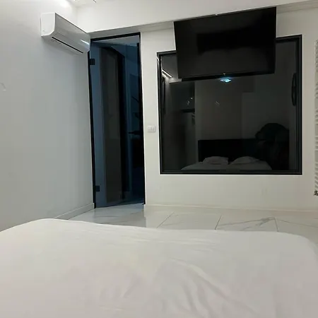 Garsoniera Zona Stadion * Craiova