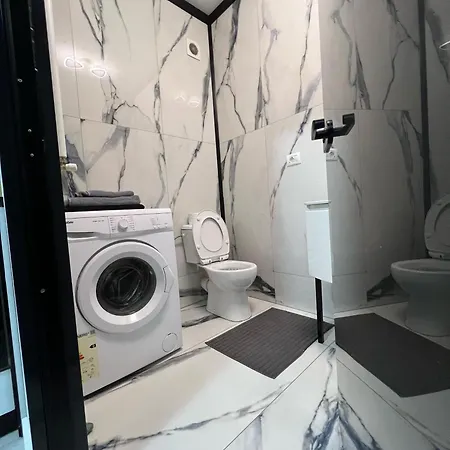 Garsoniera Zona Stadion *