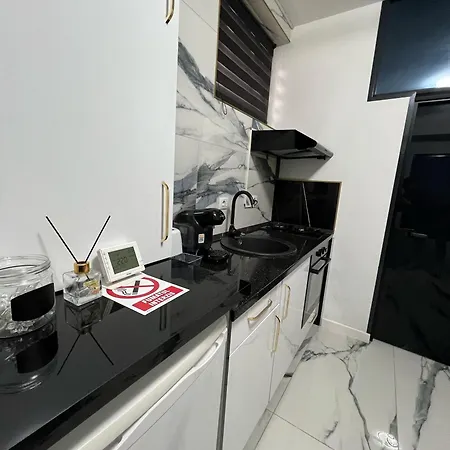 Garsoniera Zona Stadion Apartment Craiova