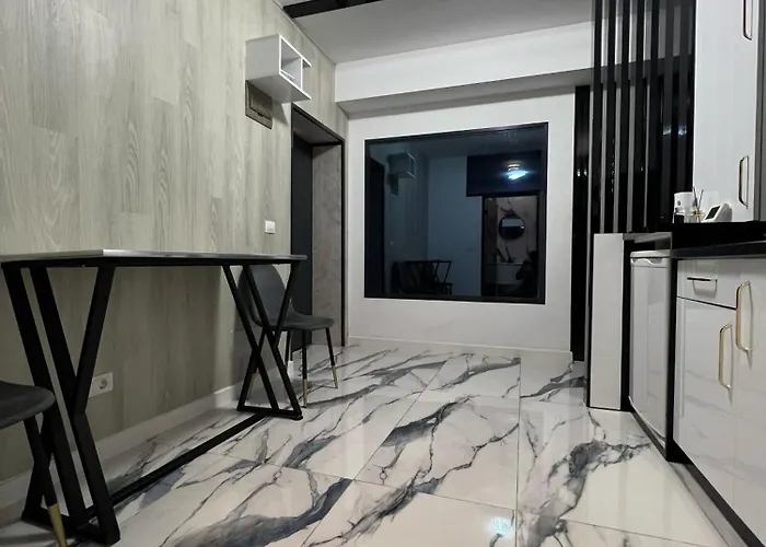 Apartment Garsoniera Zona Stadion *